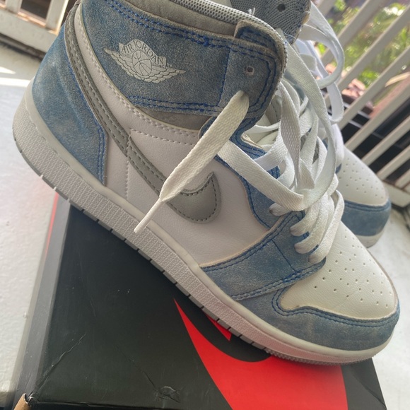 YOUTH Air Jordan 1 retro high OG - Picture 5 of 7